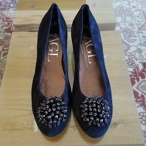 AGL embellished beaded block heel suede pumps 37.5